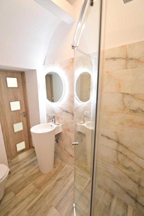 Apartments In The Heart Of Sibiu Exterior photo